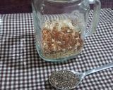 Foto langkah ke 1 dari resep Oats overnight with Banana and grapes.
