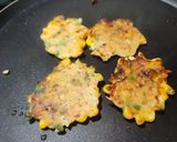 A picture of step 4 of Corn fritters.