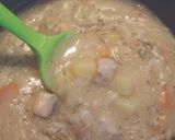 Foto langkah ke 5 dari resep Salmon & tuna cream soup.