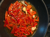 Calamares guisados con guarnición de arroz