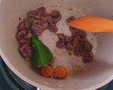 Foto langkah ke 1 dari resep Mpasi 6 bulan Bubur ati ayam.