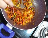A picture of step 3 of Paneer Bhurji.