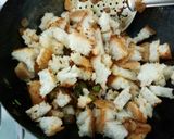 A picture of step 4 of Bread poha.