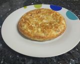 Foto del paso 5 de la receta Tortilla de patata y bonito