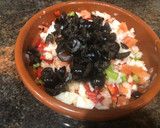 Foto del paso 1 de la receta: Crackers de ensalada templada de bacalao