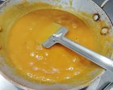 A picture of step 7 of Papaya Jelly.