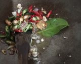 Foto langkah ke 1 dari resep Cah Tauge Udang.
