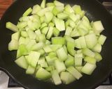 Foto del passaggio 2 della ricetta 50 • "Zucchette invernali" al burro e parmigiano 💚