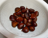 Foto del paso 1 de la receta: Castañas asadas con la freidora de aire