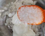 A picture of step 2 of Dahi chiwda.