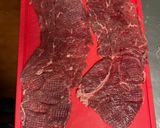 Foto del paso 1 de la receta: Cachopo de cecina de vaca con pimientos de padrón 🌱