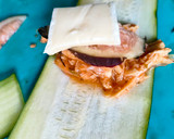 Foto del paso 4 de la receta: Canelones de calabacín y pollo desmechado