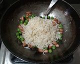 A picture of step 4 of Matar Pulao.