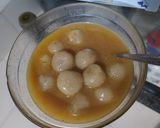 Foto langkah ke 7 dari resep Cilok kuah isi keju sosis.