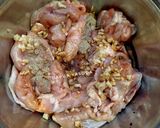 Foto langkah ke 1 dari resep Filipino Chicken Adobo.