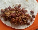 A picture of step 6 of Kidney beans soya cheese wrap.