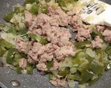 Foto del paso 2 de la receta: Empanada de atún a mi manera