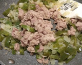 Foto del paso 2 de la receta: Empanada de atún a mi manera