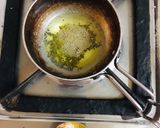 A picture of step 2 of Gujarati bamni dal.