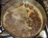 Foto del paso 4 de la receta: Buñuelos de yuca en almíbar de papelón y anís dulce
