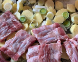 Foto del paso 4 de la receta: Costillar al horno con guarnición