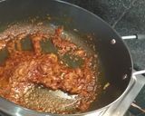 A picture of step 1 of चटपटी गाजर की सब्जी.