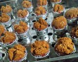 Foto langkah ke 6 dari resep Bolu kukus gula merah.