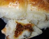 Foto langkah ke 6 dari resep Roti Kasur Isi Sambel Pecel #Empuk #SeratRotiPanjang.