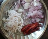 தலைப்பு : வாழைத்தண்டு பொரியல்(valathandu poriyal recipe in tamil) ரெசிபி ஸ்டேப் 2 புகைப்படம்