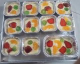 Foto langkah ke 4 dari resep Fruit pastry cake with creamy saus.