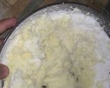 A picture of step 2 of Butter cake.