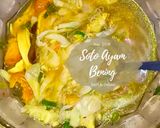 Foto langkah ke 6 dari resep Soto Ayam Bening ala Endah.