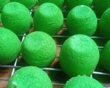 Foto langkah ke 4 dari resep Brownies Kukus Pandan Mini.