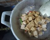 Foto langkah ke 2 dari resep Tumis Sayur tauge oncom berkuah.