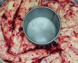 Foto del passaggio 9 della ricetta Brioche ai frutti di bosco (sofficissima)