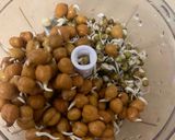 A picture of step 3 of Kuttu atta pattice.