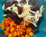Foto langkah ke 3 dari resep Sup Kimlo.