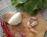 Foto langkah ke 1 dari resep Tumis Bayam Favorit.