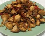 Foto langkah ke 3 dari resep Ayam suwir pedas manis.
