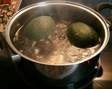 Foto del paso 1 de la receta: Calabacin relleno de carne