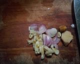 Foto langkah ke 1 dari resep Tumis Sayur Campur² buncis, wortel, babycorn, sosis sederhana.