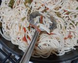 A picture of step 4 of Vegetable chow may.