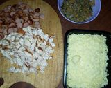 A picture of step 4 of Home made pizza.