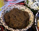 صورة لخطوة 2 من وصفة شكشوكة بالبصل والطماطم ومعجون زيتون أسود