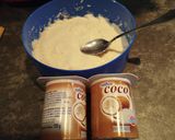 Foto del paso 2 de la receta: Bolitas de coco rallado con yogur y cobertura de chocolate