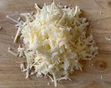 A picture of step 3 of Truffled Fontina and Mushroom Pizza.