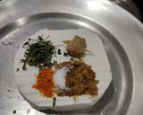 A picture of step 2 of Paneer Steak on spinach rice with makhani gravy.