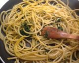 Foto del passaggio 8 della ricetta Pasta con le sarde