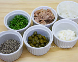 A picture of step 1 of Tuna Salad for a Cool Summer.