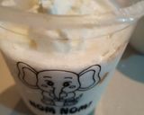 Foto langkah ke 4 dari resep Ice boba dancow with cream. #part 3 cream.